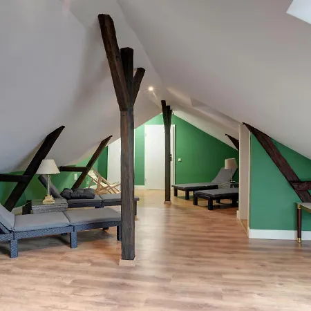Apartment Atelier An Der Kirche By Interhome